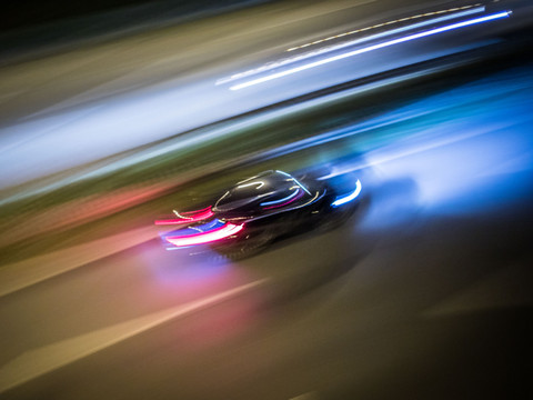 Un chauffard flashé à 193 km/h sur l'autoroute à Alpnachstad (OW)