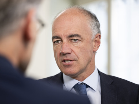 Valais: Conseil d'Etat contre l'introduction d'un salaire minimum