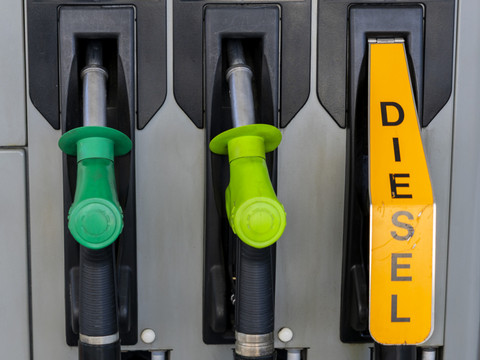 L'inflation accélère en avril, portée par les carburants