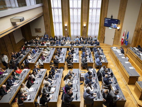 Le gouvernement valaisan veut doter son école de nouvelles lois