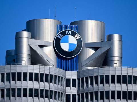BMW: le bénéfice net chute de 23% au premier trimestre