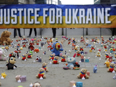 Berne rejoint la coalition pour rapatrier des enfants ukrainiens