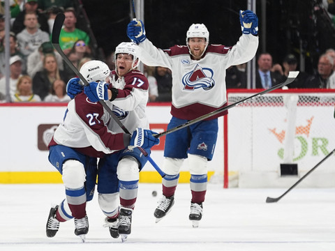 L'Avalanche proche des demi-finales
