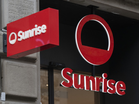 Sunrise creuse ses pertes au premier trimestre