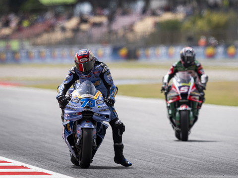 Alex Marquez remporte le sprint en Catalogne