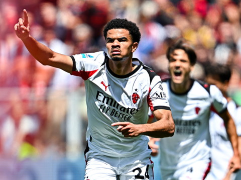 Athekame relance Milan dans la course à la Ligue des champions