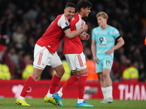 Arsenal à un match du titre de champion d'Angleterre tant attendu