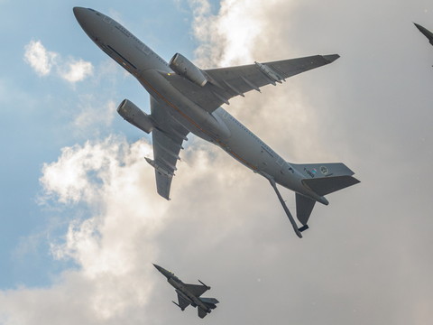Airbus va reconvertir en Espagne des A330 civils en militaires