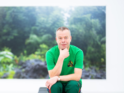 L'artiste Wolfgang Tillmans reçoit le Prix Roswitha Haftmann 2026