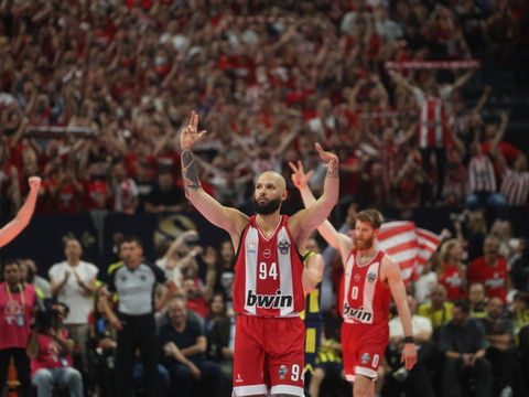 Retrouvailles entre Olympiakos et Real en finale