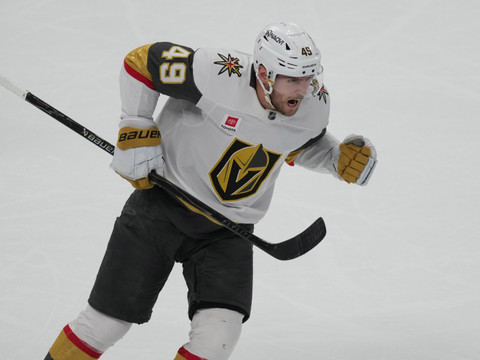 Vegas enfonce le clou face à l'Avalanche