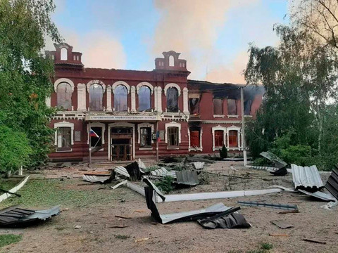Frappe sur un lycée en Ukraine: le bilan monte à 10 morts