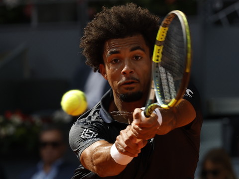 Fils forfait, Wawrinka change d'adversaire à Paris