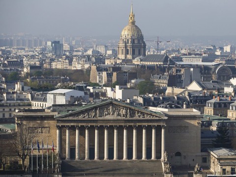 L'Assemblée nationale abroge à l'unanimité le 