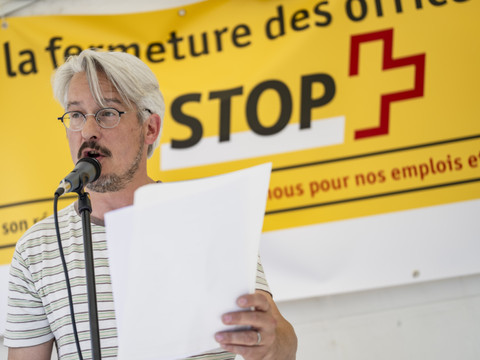 Manifestation contre la fermeture de 14 offices postaux valaisans
