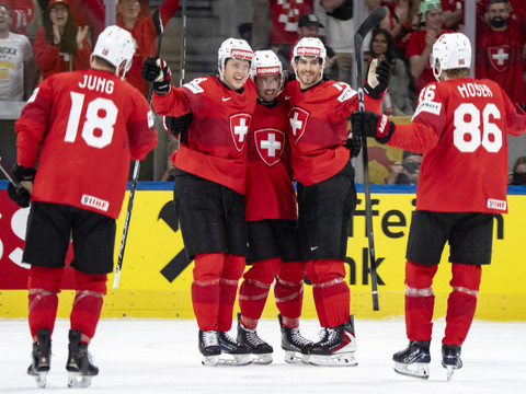 Championnat du monde: La Suisse écrase la Norvège et file en finale