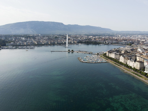 G7: entre 10 et 15% d'annulations dans les hôtels genevois