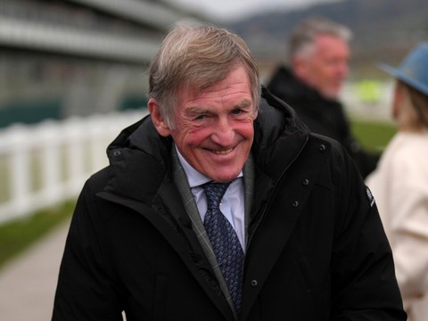 Kenny Dalglish traité pour un cancer