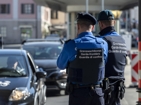 Un rapport qualifie la taxe italienne sur la santé d'infraction
