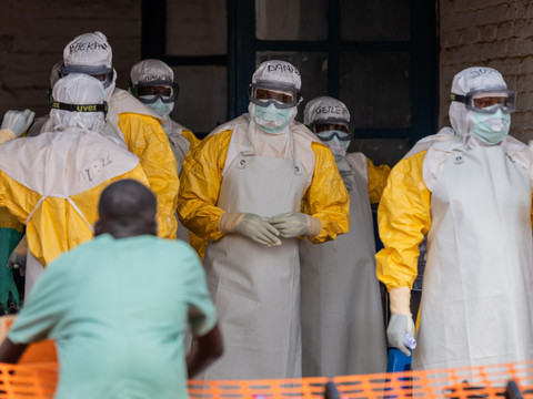 Ebola: l'épidémie pourrait rivaliser avec celle record de 2016
