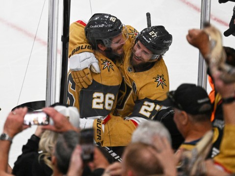 Vegas reprend la main au terme d'un troisième match fou