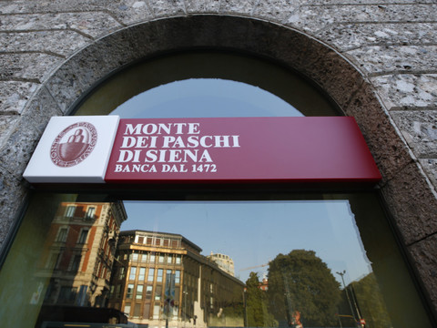 Intesa lance une offre sur MPS pour 31 milliards d'euros