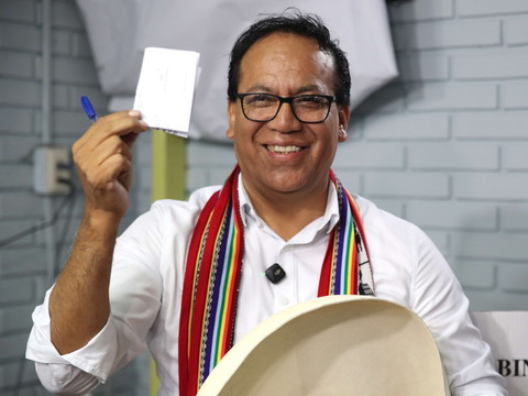 Présidentielle au Pérou: Roberto Sanchez passe en tête