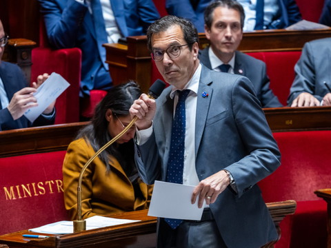 Les ministres du travail du G7 avancent sur l'IA à Genève