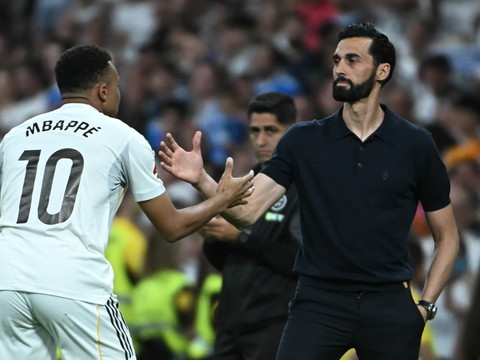 Le Real officialise le départ de l'entraîneur Alvaro Arbeloa