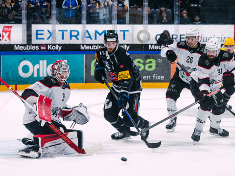 Fribourg lèvera sa bannière de champion contre Lausanne