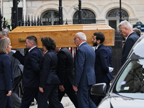 Obsèques de Bernadette Chirac à Paris, en libre accès au public