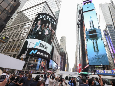 SpaceX réalise un décollage historique à Wall Street