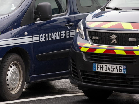 G7: un gendarme décédé, deux blessés dans un accident de la route