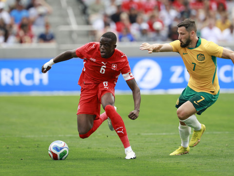 Aebischer et Zakaria alignés face au Qatar, pas Manzambi