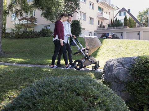Le Conseil des Etats donne son feu vert au congé parental genevois