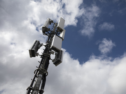 La 5G s'est imposée en Suisse malgré les inquiétudes