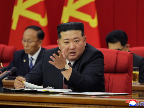 Kim veut une Corée du Nord plus forte face au risque de 