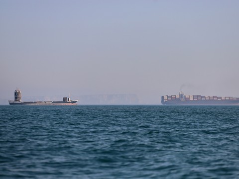 Ormuz: trafic maritime record lundi depuis le début de la guerre