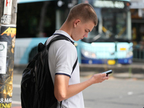 Australie: l'interdiction des réseaux sociaux a peu d'impact
