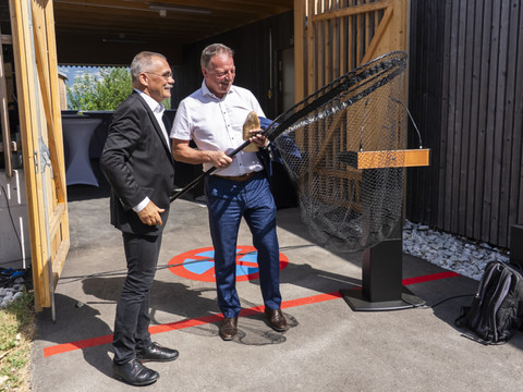 Remise des installations de la pisciculture d'Estavayer-le-Lac (FR)