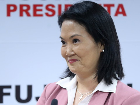 Pérou: Fujimori déclarée officiellement vainqueure du second tour