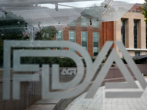Roche: examen prioritaire de la FDA pour un traitement oculaire