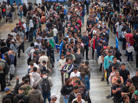 Espagne: plus d'un million de demandes de régularisation déposées