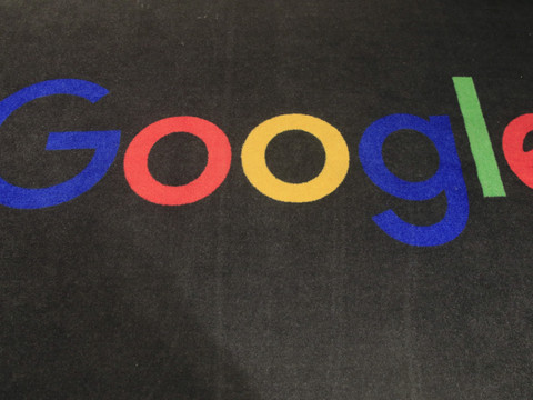 Suède: Google condamné à verser 1,3 milliard d'euros à Klarna