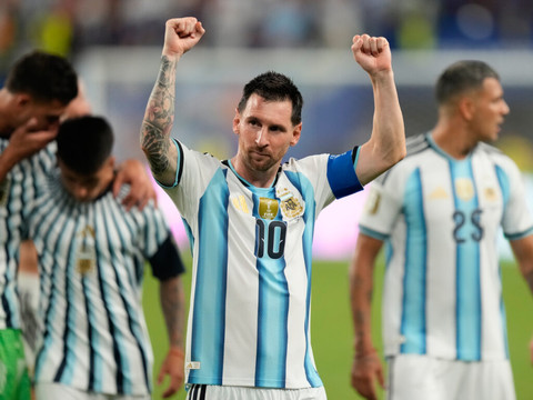Mondial: L'Argentine met fin au rêve du Cap-Vert dans la douleur