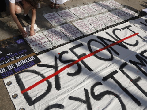 Mobilisation en France pour une loi contre les violences sexuelles