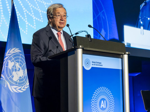 IA: le chef de l'ONU propose un Pacte pour la sécurité des enfants