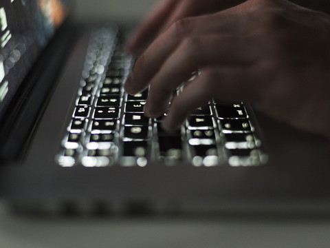 Nouvelle étape au CICR vers un emblème humanitaire numérique