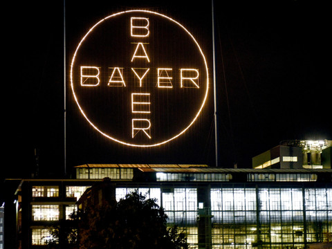 Bayer obtient 3 milliards d'euros pour renforcer ses finances