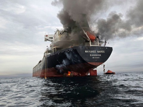 L'Iran ferme Ormuz et les Etats-Unis lancent de nouvelles frappes
